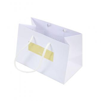 Custom White Paper Gift Bags With Golg Foil Logo - Emballage Boxpackhub