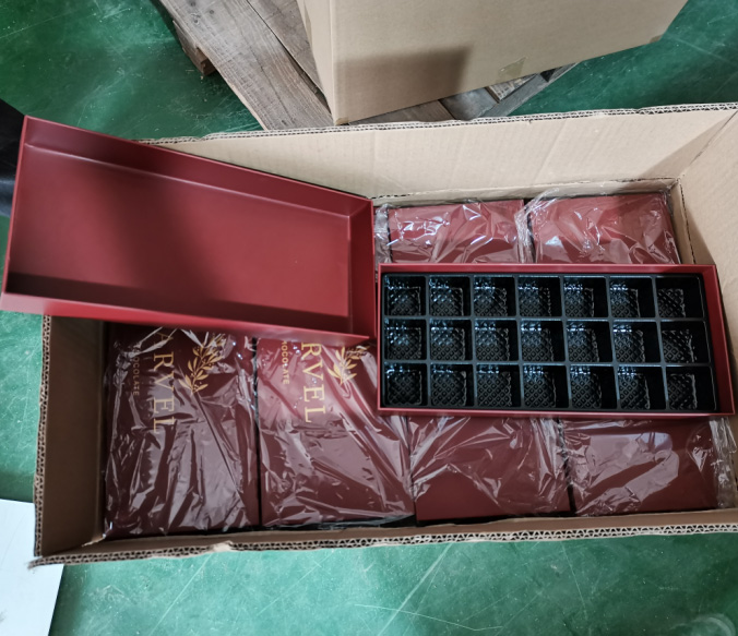 Coffret cadeau chocolat Personnalisation créative